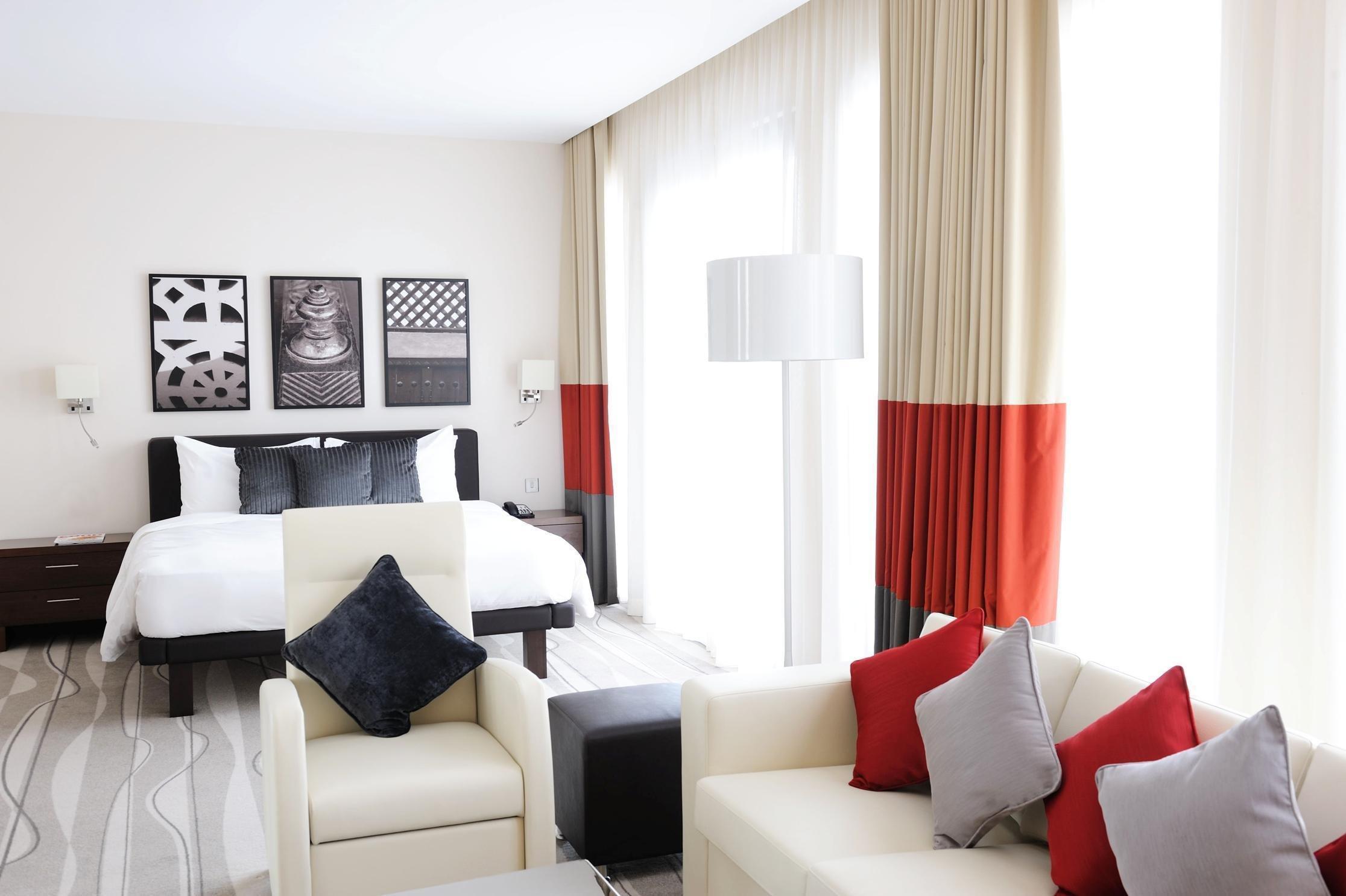 Staybridge Yas Island By Ihg Aparthotel Abu Dhabi
