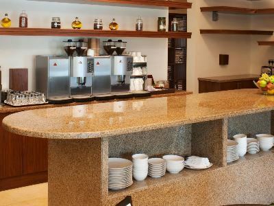 ستيبريدج سويتس جزيرة ياس 4*